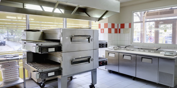 Limpiezas de Conductos de Extracción y Ventilación Albatana · Cocina de Residencias