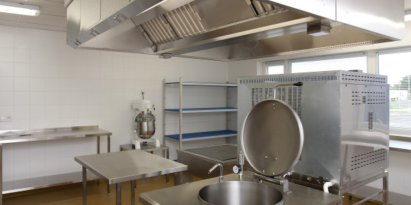 Desengrase Campanas Extractoras de Cocinas en Albacete · Cocina de Take Away