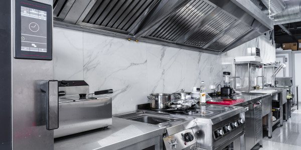 Limpiezas de Conductos de Extracción y Ventilación La Roda · Cocina de Frankfurts